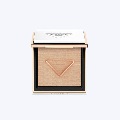 Light Glowing Highlighter Powder