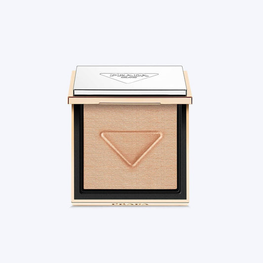Light Glowing Highlighter Powder
